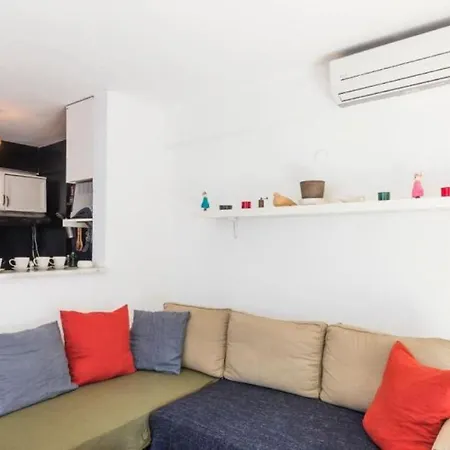 Cute Heart Of Apartment Istanbul